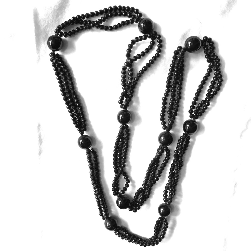 28” all Black glass necklace-xlnt condition-SEE!